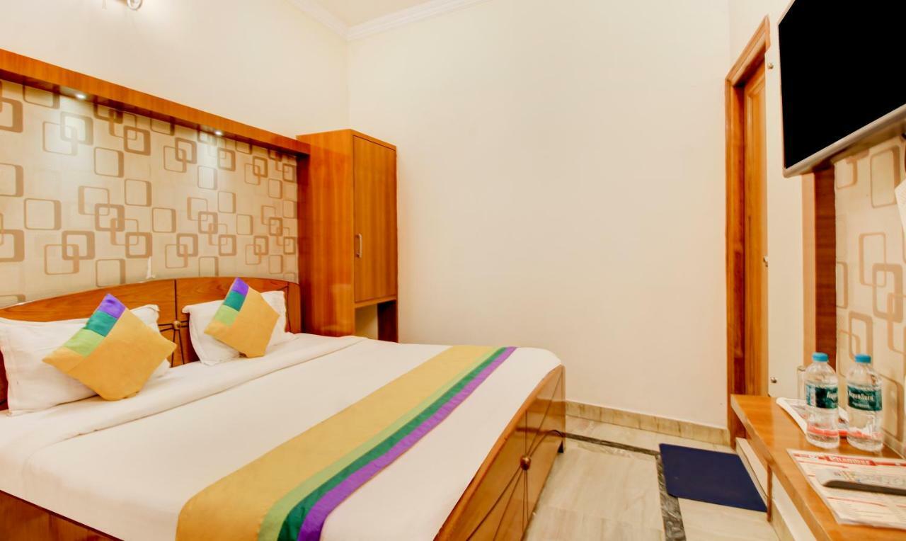 Treebo Trip Sonachi Hotels Amritsar Esterno foto