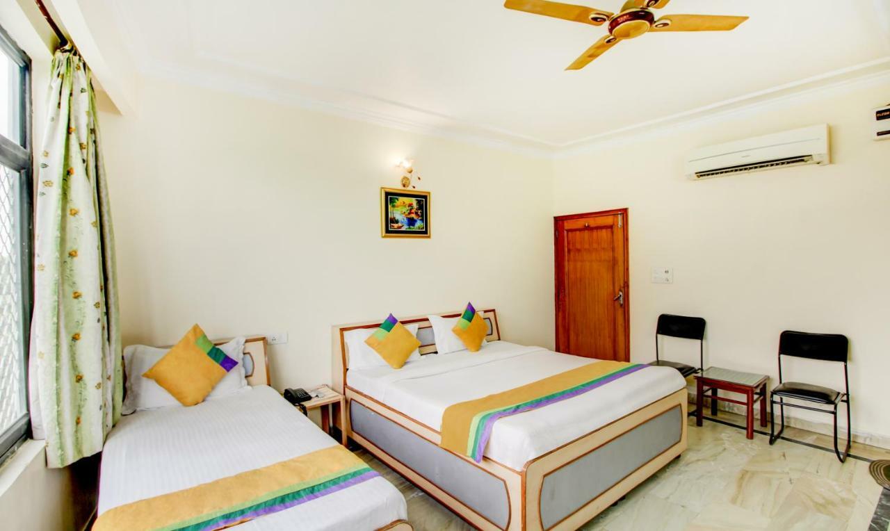 Treebo Trip Sonachi Hotels Amritsar Esterno foto